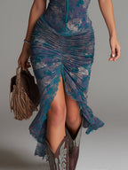 Mar | Vestido midi azul con estampado floral al estilo de un cuadro al óleo y detalles de encaje