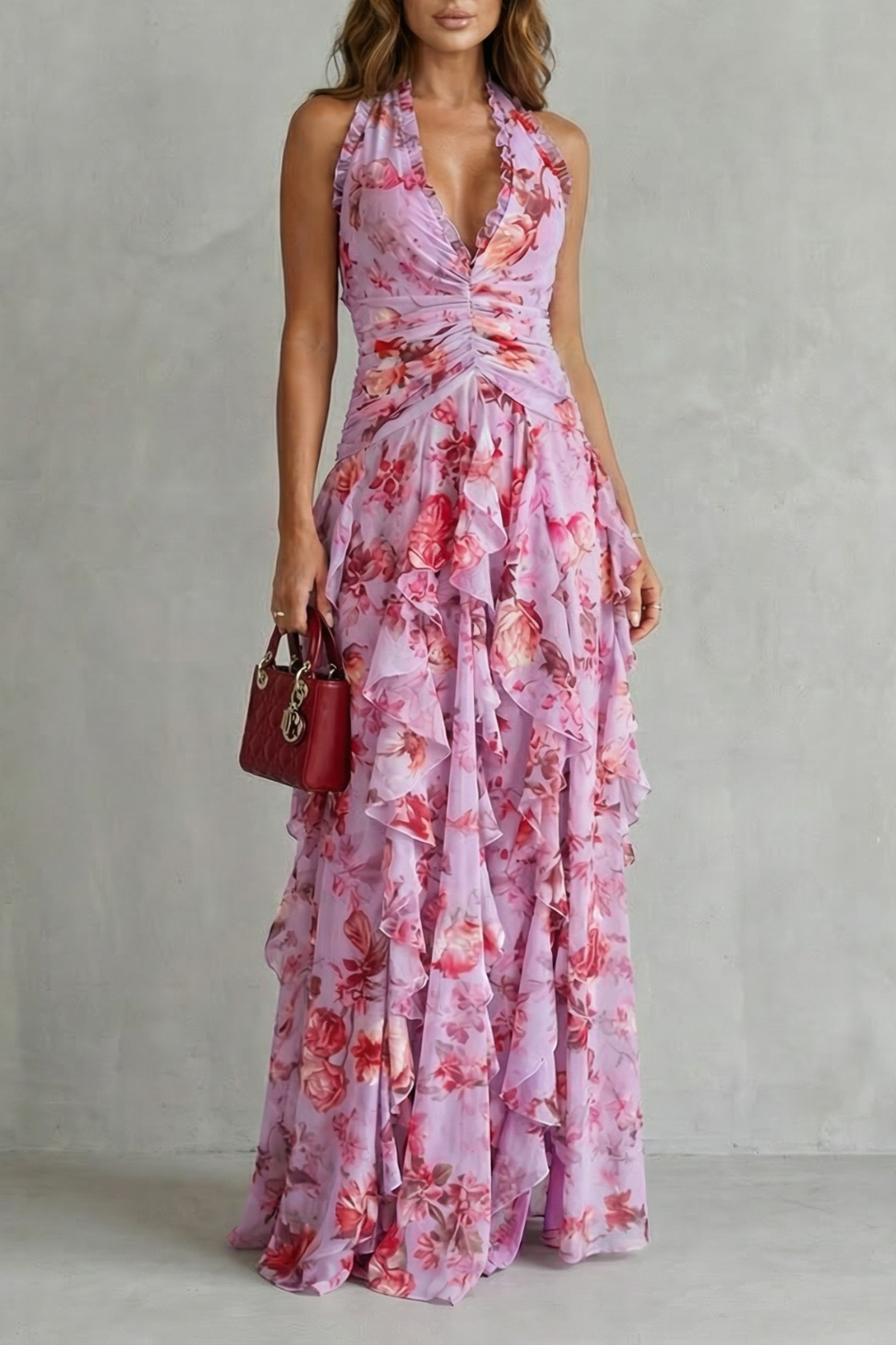 Florencia | Romántica cascada de rosas. Vestido largo con escote americano
