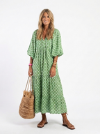 Petra | Vzorované midi šaty s výstřihem do V a tříčtvrtečními rukávy