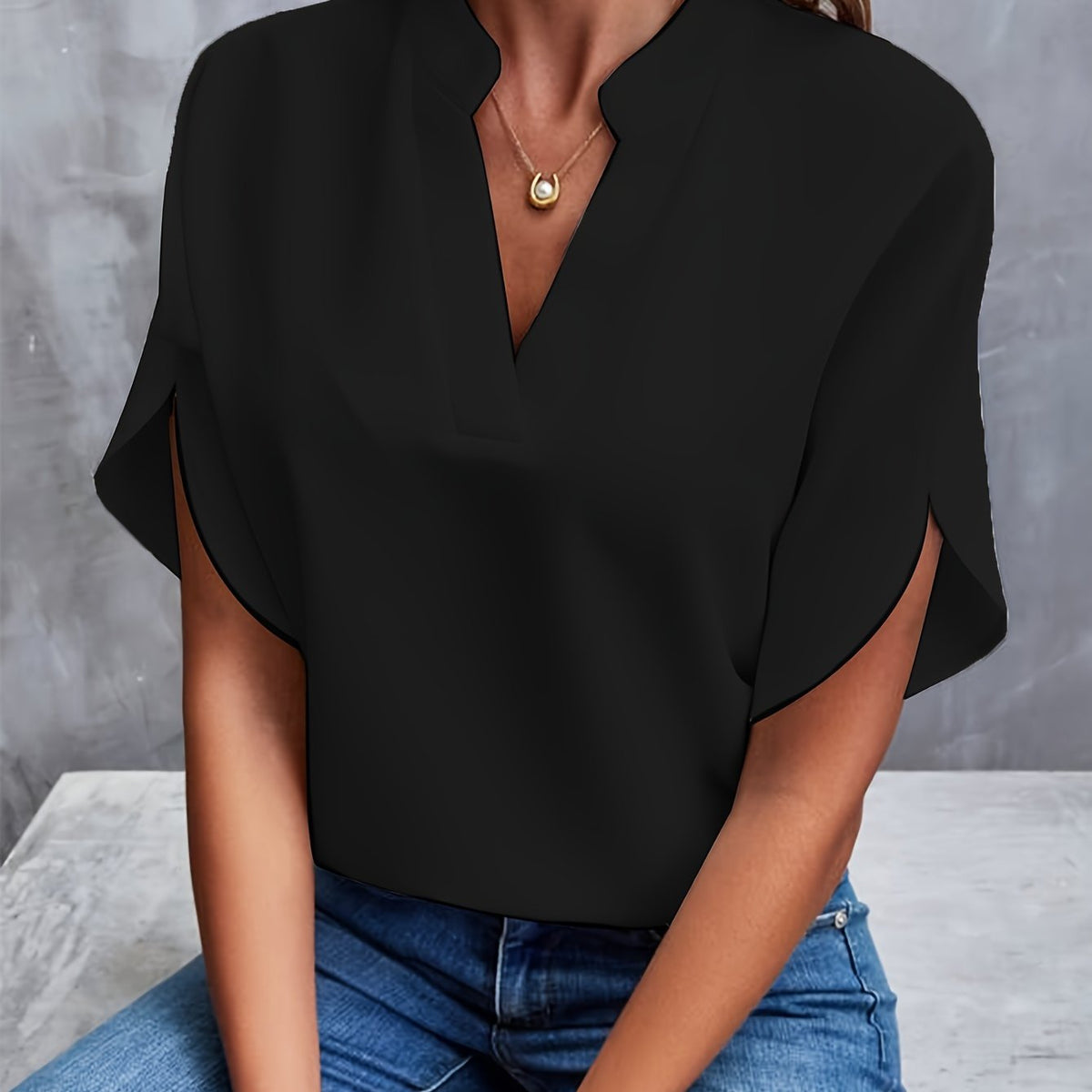 Libuše | Elegantní Halenka z Lehké Látky