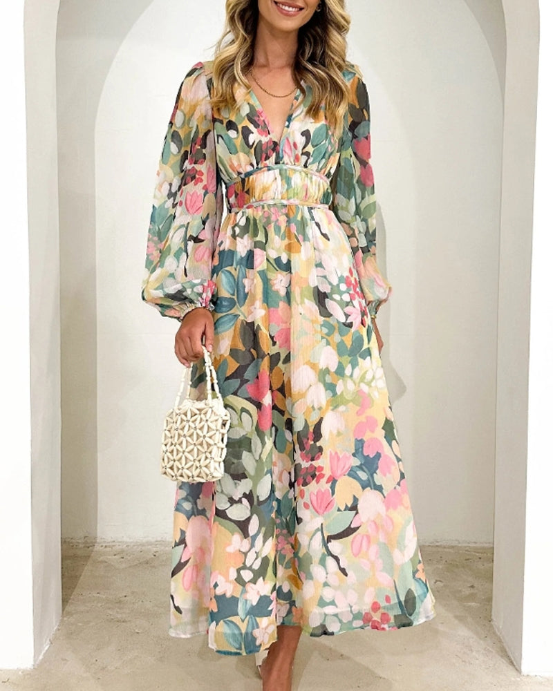 Selena | Vestido femenino con estampado floral