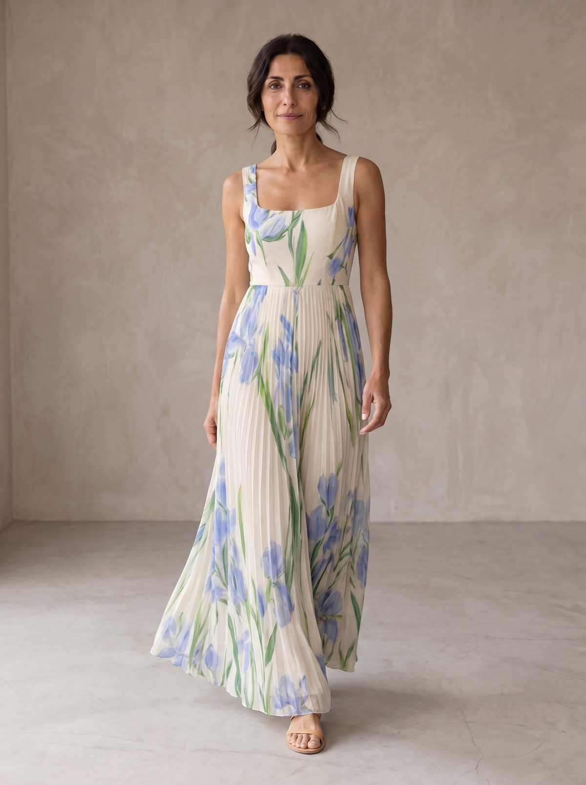 Aria | Vestido largo de corte evasé con estampado floral
