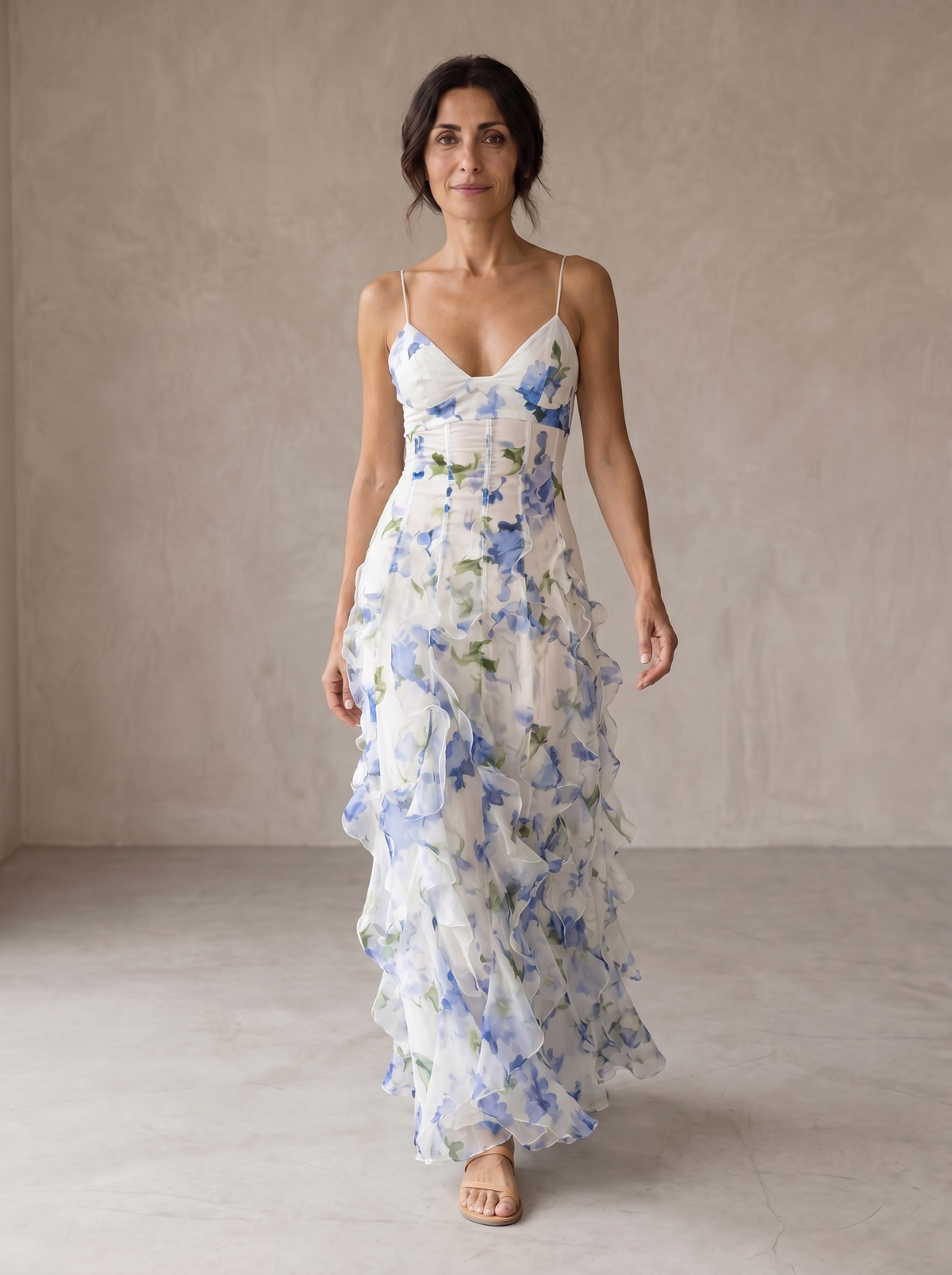 Lucy | Vestido midi floral con volantes