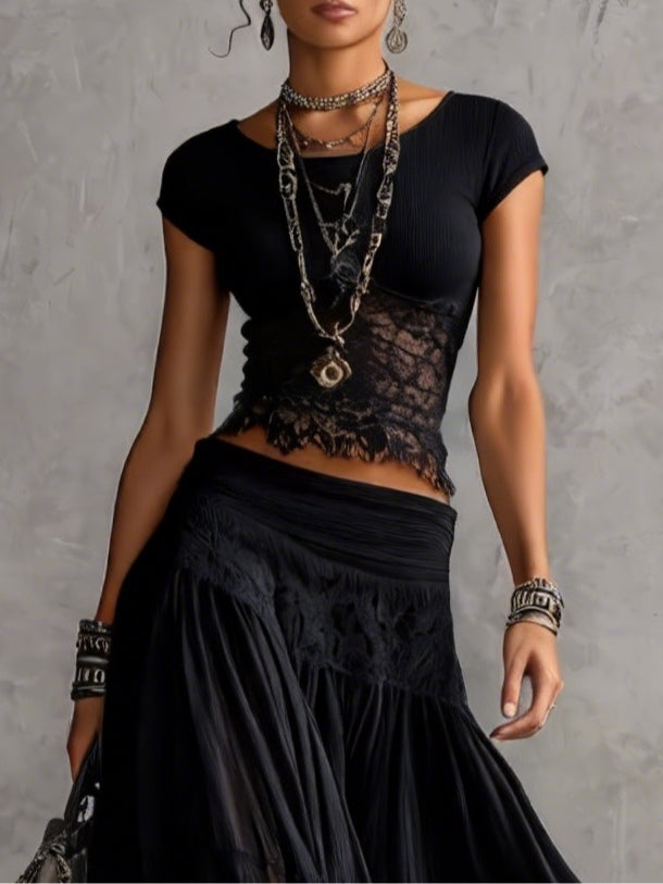 Francesca | Top de encaje negro transparente y falda maxi plisada