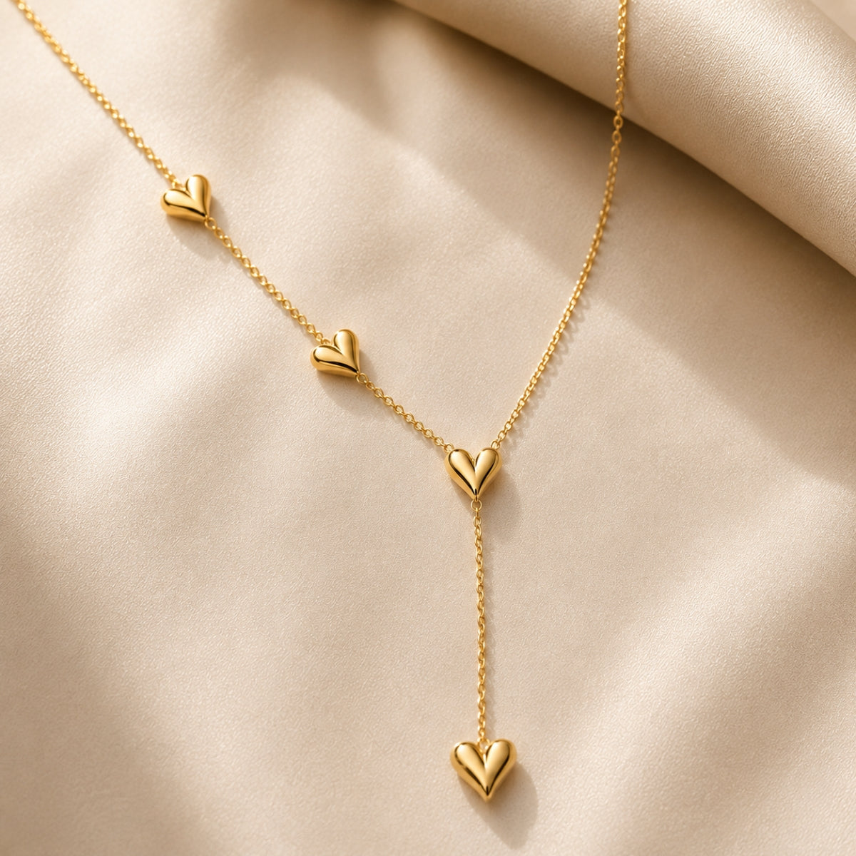 Danuška | Elegantní minimalistický náhrdelník se srdíčkem